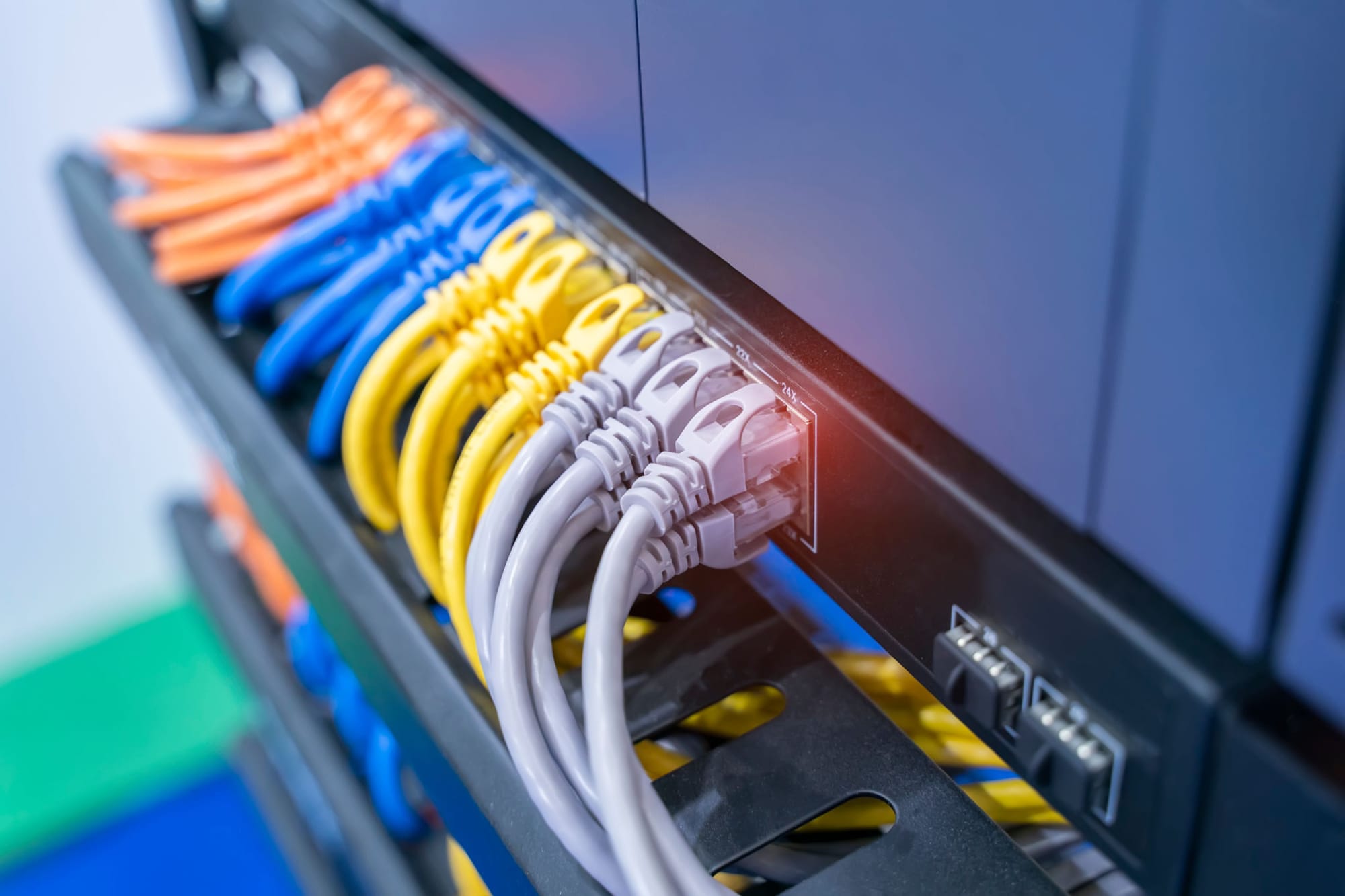 Copper and fibre patching in network infrastructure